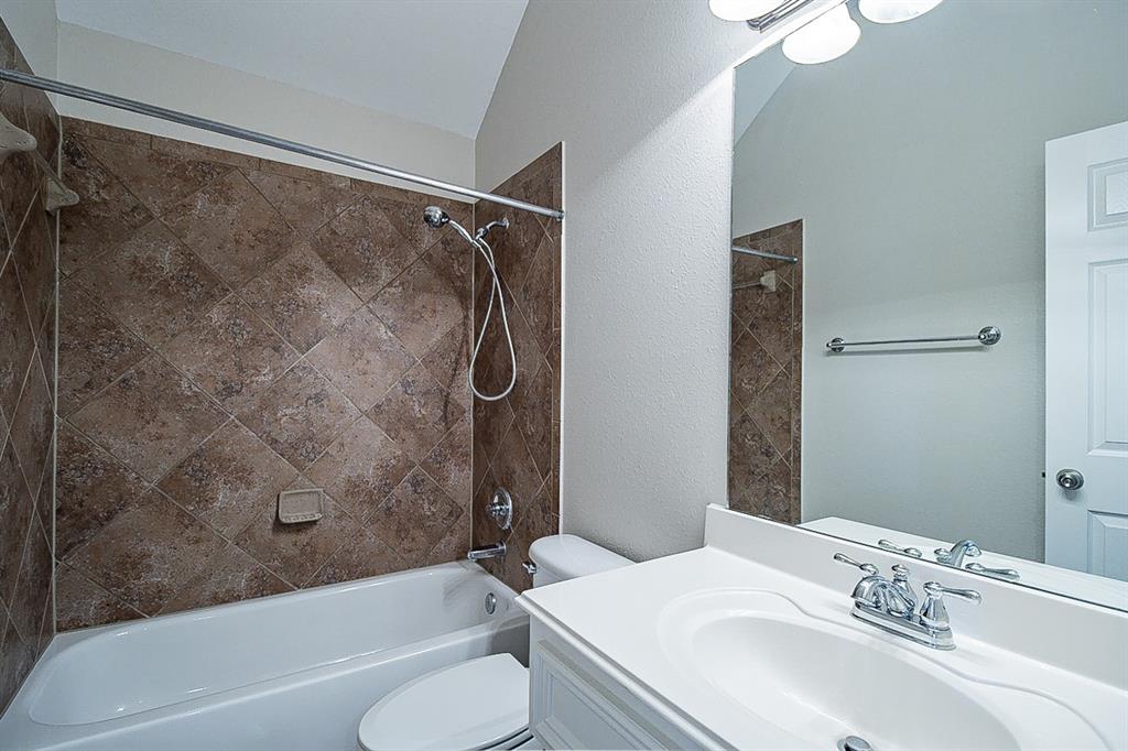 25630 2 Horizon Grove Lane, Katy, Texas 77494, 5 Bedrooms Bedrooms, 5 Rooms Rooms,3 BathroomsBathrooms,Single-family,For Sale,Horizon Grove,67628125