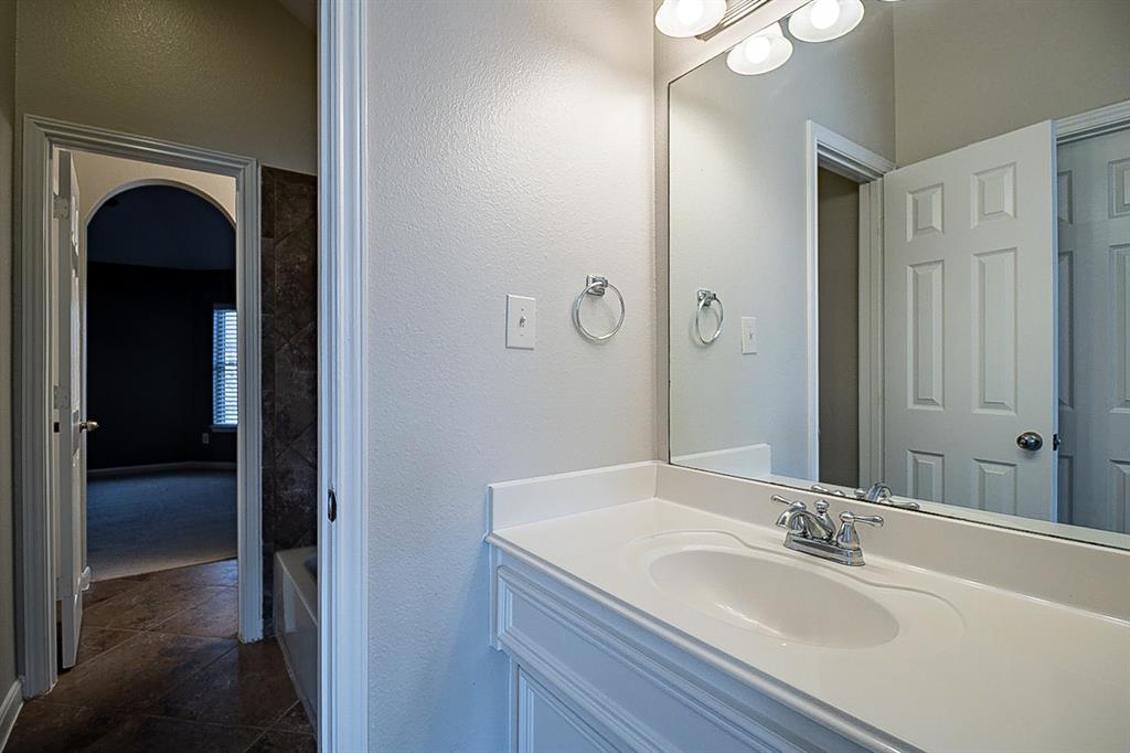 25630 2 Horizon Grove Lane, Katy, Texas 77494, 5 Bedrooms Bedrooms, 5 Rooms Rooms,3 BathroomsBathrooms,Single-family,For Sale,Horizon Grove,67628125