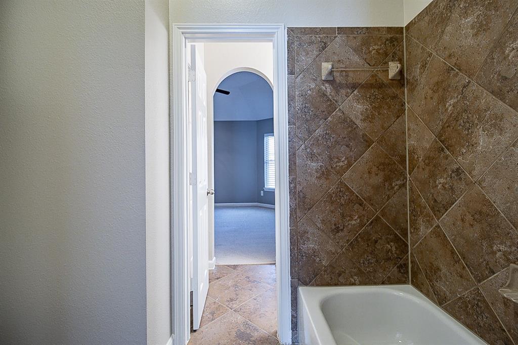25630 2 Horizon Grove Lane, Katy, Texas 77494, 5 Bedrooms Bedrooms, 5 Rooms Rooms,3 BathroomsBathrooms,Single-family,For Sale,Horizon Grove,67628125
