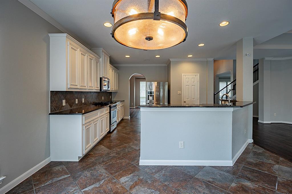 25630 2 Horizon Grove Lane, Katy, Texas 77494, 5 Bedrooms Bedrooms, 5 Rooms Rooms,3 BathroomsBathrooms,Single-family,For Sale,Horizon Grove,67628125
