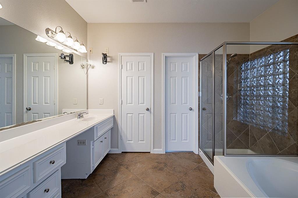 25630 2 Horizon Grove Lane, Katy, Texas 77494, 5 Bedrooms Bedrooms, 5 Rooms Rooms,3 BathroomsBathrooms,Single-family,For Sale,Horizon Grove,67628125