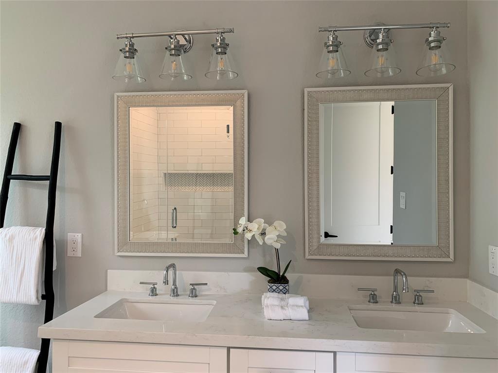 1310 3 WYCLIFFE Drive, Houston, Texas 77043, 3 Bedrooms Bedrooms, 10 Rooms Rooms,3 BathroomsBathrooms,Single-family,For Sale,WYCLIFFE,59670261