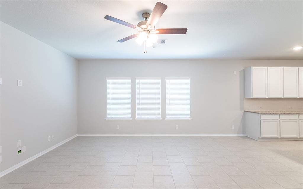 5019 1 Chimney Swift Lane, Baytown, Texas 77521, 3 Bedrooms Bedrooms, 7 Rooms Rooms,2 BathroomsBathrooms,Single-family,For Sale,Chimney Swift,53866204