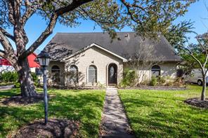 12030 Meadowhollow Drive, Meadows Place, TX 77477