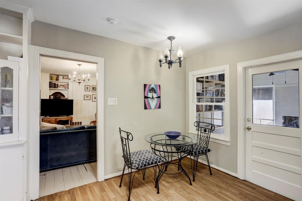 7917 1 Westwood Drive, Houston, Texas 77055, 3 Bedrooms Bedrooms, 8 Rooms Rooms,2 BathroomsBathrooms,Single-family,For Sale,Westwood,72080329