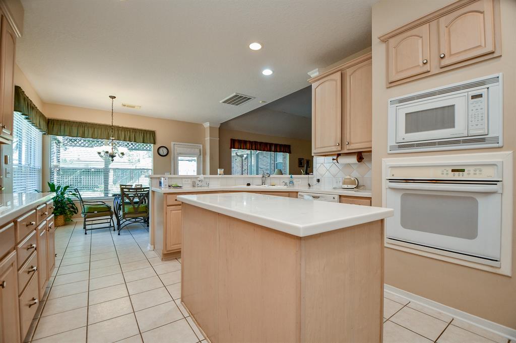 6819 1 Wild Violet Drive, Humble, Texas 77346, 3 Bedrooms Bedrooms, 7 Rooms Rooms,2 BathroomsBathrooms,Single-family,For Sale,Wild Violet,75147655