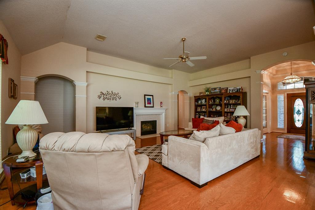 6819 1 Wild Violet Drive, Humble, Texas 77346, 3 Bedrooms Bedrooms, 7 Rooms Rooms,2 BathroomsBathrooms,Single-family,For Sale,Wild Violet,75147655