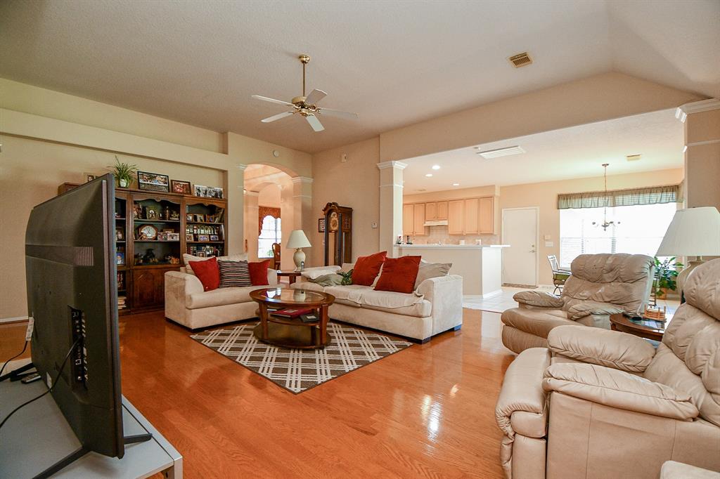6819 1 Wild Violet Drive, Humble, Texas 77346, 3 Bedrooms Bedrooms, 7 Rooms Rooms,2 BathroomsBathrooms,Single-family,For Sale,Wild Violet,75147655