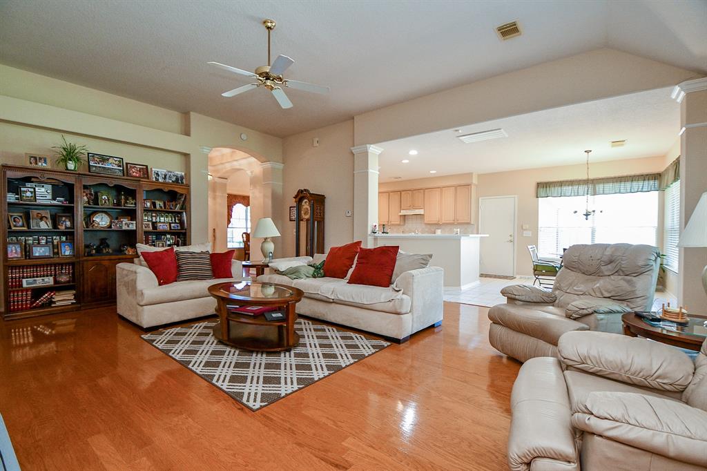 6819 1 Wild Violet Drive, Humble, Texas 77346, 3 Bedrooms Bedrooms, 7 Rooms Rooms,2 BathroomsBathrooms,Single-family,For Sale,Wild Violet,75147655