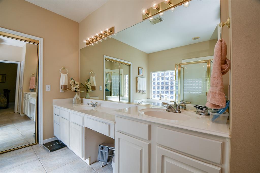 6819 1 Wild Violet Drive, Humble, Texas 77346, 3 Bedrooms Bedrooms, 7 Rooms Rooms,2 BathroomsBathrooms,Single-family,For Sale,Wild Violet,75147655
