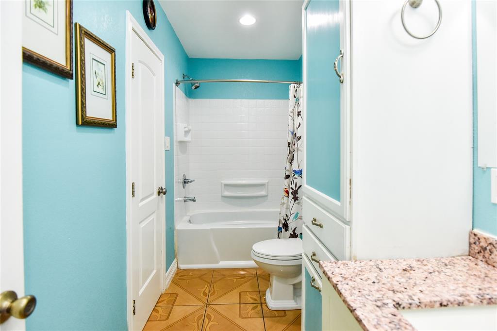 3015 1 Avenue R, Galveston, Texas 77550, 4 Bedrooms Bedrooms, 7 Rooms Rooms,2 BathroomsBathrooms,Single-family,For Sale,Avenue R,65491997