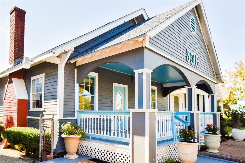 3015 1 Avenue R, Galveston, Texas 77550, 4 Bedrooms Bedrooms, 7 Rooms Rooms,2 BathroomsBathrooms,Single-family,For Sale,Avenue R,65491997