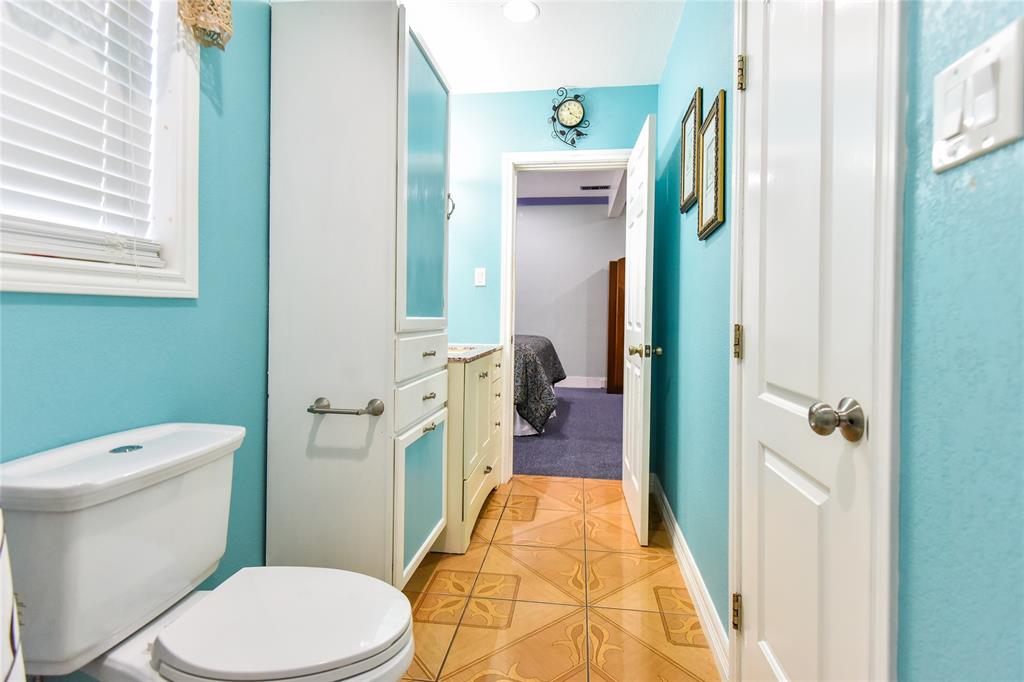 3015 1 Avenue R, Galveston, Texas 77550, 4 Bedrooms Bedrooms, 7 Rooms Rooms,2 BathroomsBathrooms,Single-family,For Sale,Avenue R,65491997