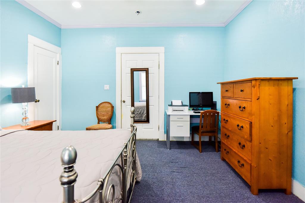 3015 1 Avenue R, Galveston, Texas 77550, 4 Bedrooms Bedrooms, 7 Rooms Rooms,2 BathroomsBathrooms,Single-family,For Sale,Avenue R,65491997