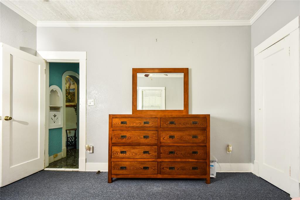 3015 1 Avenue R, Galveston, Texas 77550, 4 Bedrooms Bedrooms, 7 Rooms Rooms,2 BathroomsBathrooms,Single-family,For Sale,Avenue R,65491997