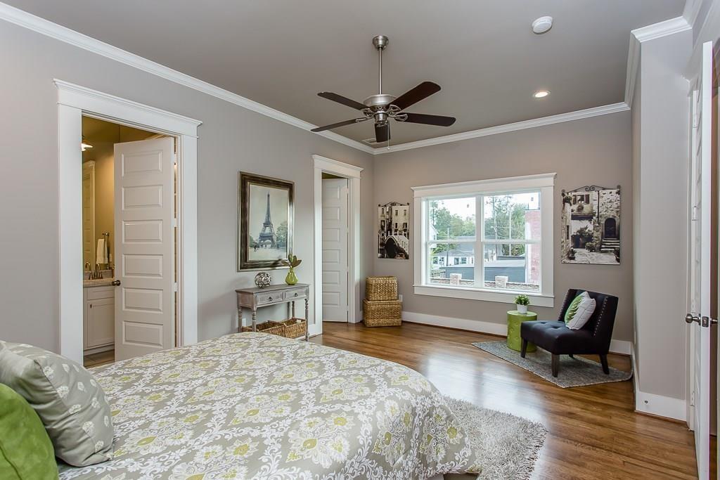 1004 3 Enid Street, Houston, Texas 77009, 4 Bedrooms Bedrooms, 5 Rooms Rooms,3 BathroomsBathrooms,Single-family,For Sale,Enid,75490292
