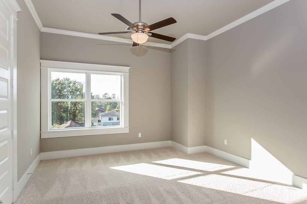 1004 3 Enid Street, Houston, Texas 77009, 4 Bedrooms Bedrooms, 5 Rooms Rooms,3 BathroomsBathrooms,Single-family,For Sale,Enid,75490292