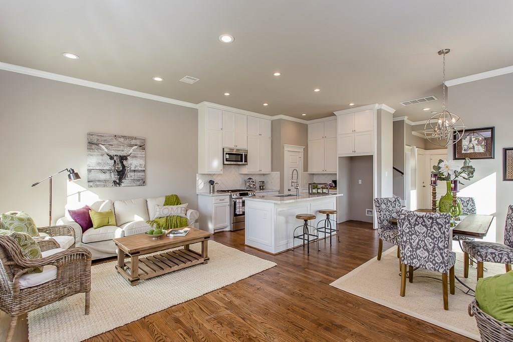 1004 3 Enid Street, Houston, Texas 77009, 4 Bedrooms Bedrooms, 5 Rooms Rooms,3 BathroomsBathrooms,Single-family,For Sale,Enid,75490292