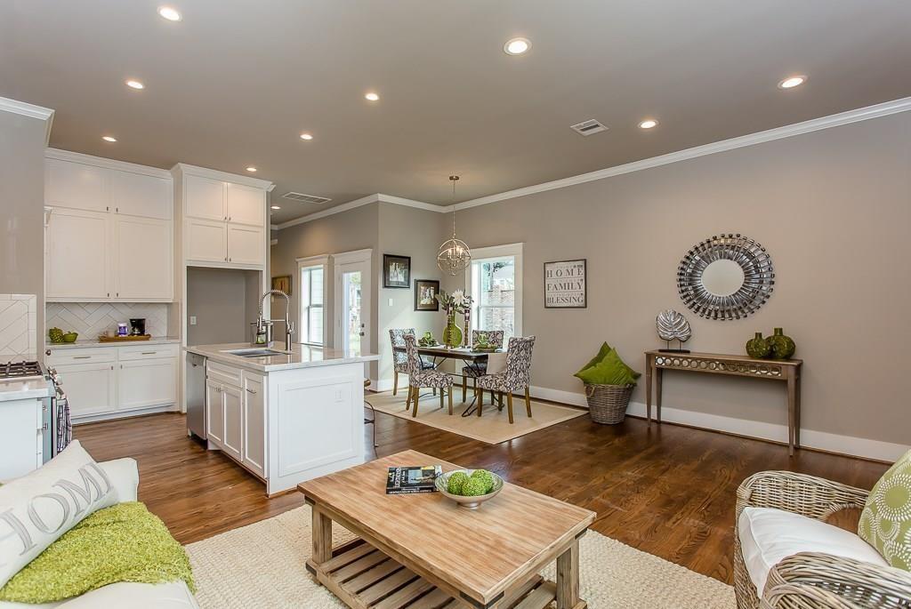 1004 3 Enid Street, Houston, Texas 77009, 4 Bedrooms Bedrooms, 5 Rooms Rooms,3 BathroomsBathrooms,Single-family,For Sale,Enid,75490292