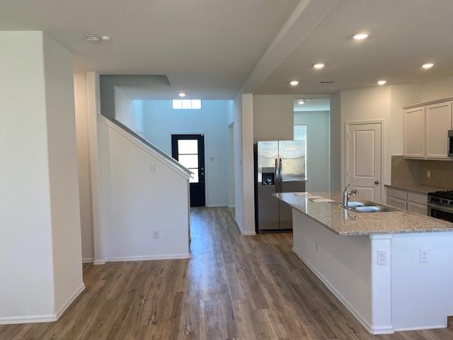 3050 2 Newcastle Crest Lane, Dickinson, Texas 77539, 4 Bedrooms Bedrooms, 10 Rooms Rooms,2 BathroomsBathrooms,Single-family,For Sale,Newcastle Crest,71677036