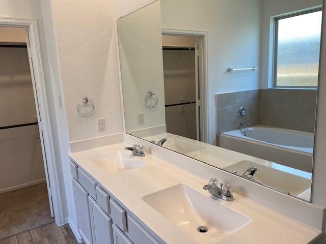 3050 2 Newcastle Crest Lane, Dickinson, Texas 77539, 4 Bedrooms Bedrooms, 10 Rooms Rooms,2 BathroomsBathrooms,Single-family,For Sale,Newcastle Crest,71677036