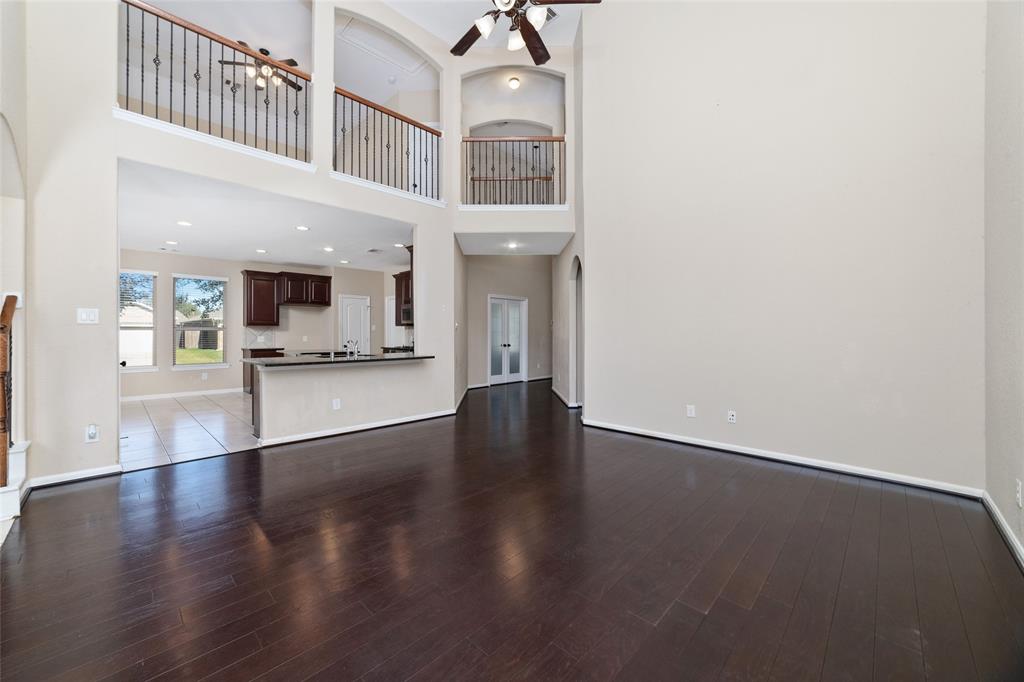 6402 2 Papaya Bend Drive, Katy, Texas 77494, 4 Bedrooms Bedrooms, 7 Rooms Rooms,2 BathroomsBathrooms,Single-family,For Sale,Papaya Bend,76861453