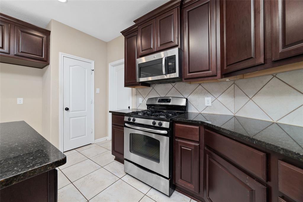 6402 2 Papaya Bend Drive, Katy, Texas 77494, 4 Bedrooms Bedrooms, 7 Rooms Rooms,2 BathroomsBathrooms,Single-family,For Sale,Papaya Bend,76861453