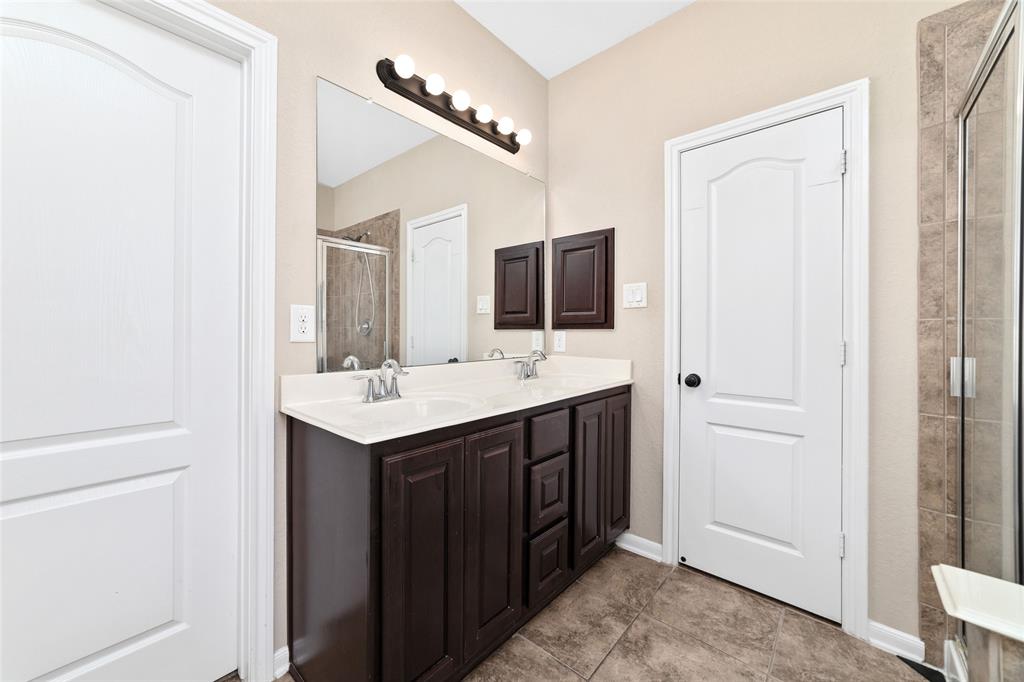 6402 2 Papaya Bend Drive, Katy, Texas 77494, 4 Bedrooms Bedrooms, 7 Rooms Rooms,2 BathroomsBathrooms,Single-family,For Sale,Papaya Bend,76861453
