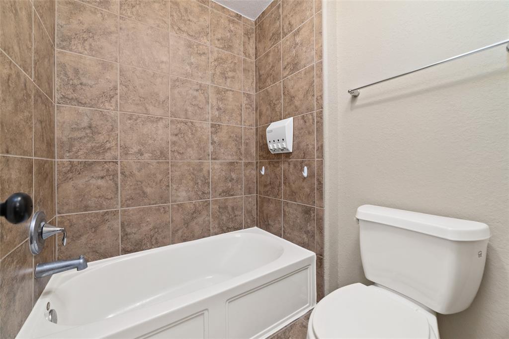 6402 2 Papaya Bend Drive, Katy, Texas 77494, 4 Bedrooms Bedrooms, 7 Rooms Rooms,2 BathroomsBathrooms,Single-family,For Sale,Papaya Bend,76861453