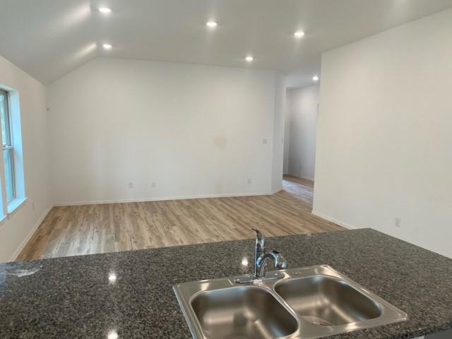 3044 1 Newcastle Crest Lane, Dickinson, Texas 77539, 4 Bedrooms Bedrooms, 8 Rooms Rooms,2 BathroomsBathrooms,Single-family,For Sale,Newcastle Crest,89438361
