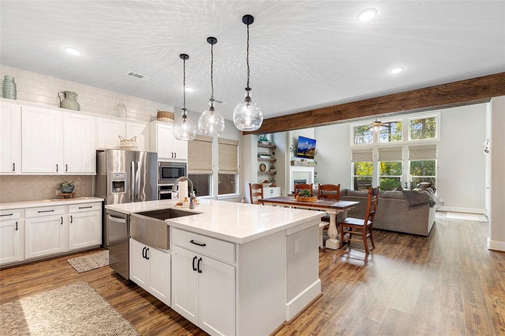 16214 2 Whiteoak Canyon Drive, Humble, Texas 77346, 4 Bedrooms Bedrooms, 8 Rooms Rooms,4 BathroomsBathrooms,Single-family,For Sale,Whiteoak Canyon,69787118