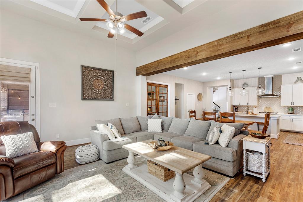16214 2 Whiteoak Canyon Drive, Humble, Texas 77346, 4 Bedrooms Bedrooms, 8 Rooms Rooms,4 BathroomsBathrooms,Single-family,For Sale,Whiteoak Canyon,69787118