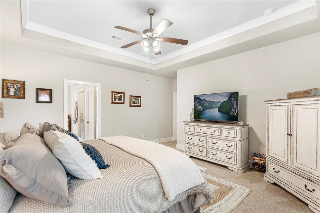 16214 2 Whiteoak Canyon Drive, Humble, Texas 77346, 4 Bedrooms Bedrooms, 8 Rooms Rooms,4 BathroomsBathrooms,Single-family,For Sale,Whiteoak Canyon,69787118