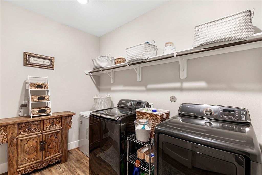 16214 2 Whiteoak Canyon Drive, Humble, Texas 77346, 4 Bedrooms Bedrooms, 8 Rooms Rooms,4 BathroomsBathrooms,Single-family,For Sale,Whiteoak Canyon,69787118