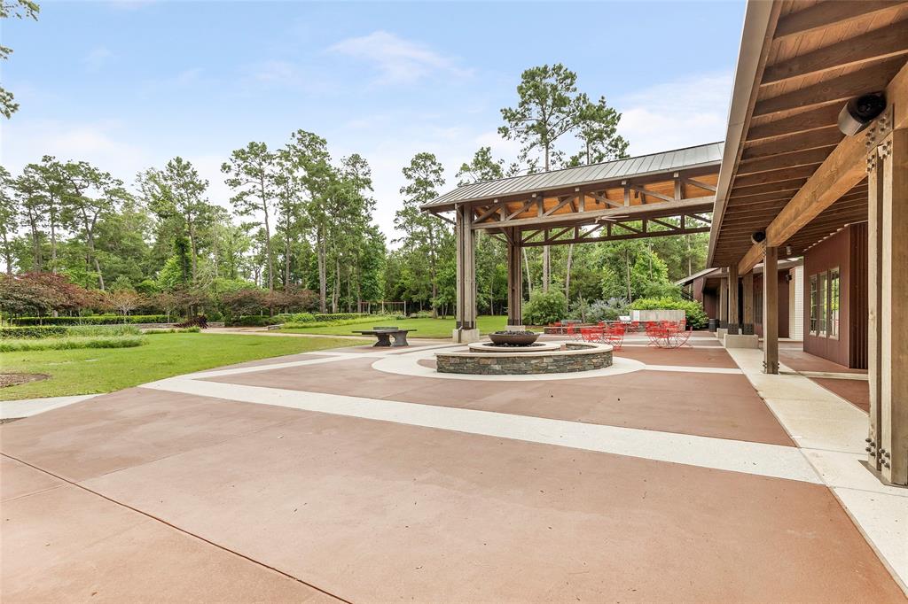 16214 2 Whiteoak Canyon Drive, Humble, Texas 77346, 4 Bedrooms Bedrooms, 8 Rooms Rooms,4 BathroomsBathrooms,Single-family,For Sale,Whiteoak Canyon,69787118