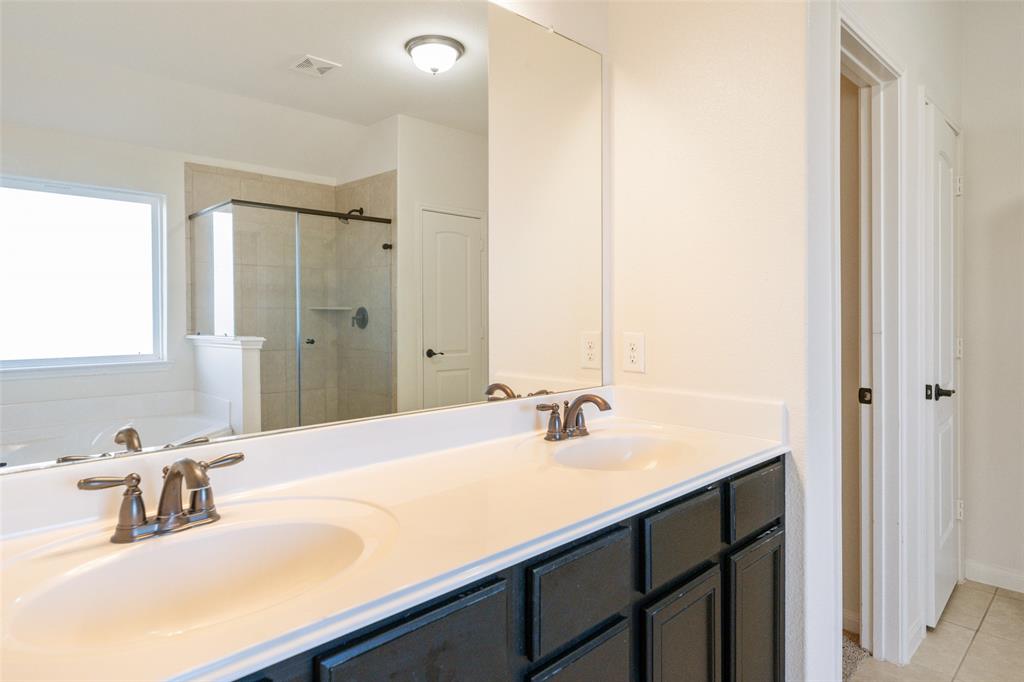18700 1 Wichita Trail, Magnolia, Texas 77355, 3 Bedrooms Bedrooms, 3 Rooms Rooms,2 BathroomsBathrooms,Single-family,For Sale,Wichita,83982924