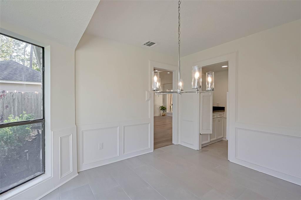 16914 2 Butteroak Drive, Spring, Texas 77379, 4 Bedrooms Bedrooms, 9 Rooms Rooms,3 BathroomsBathrooms,Single-family,For Sale,Butteroak,55894509