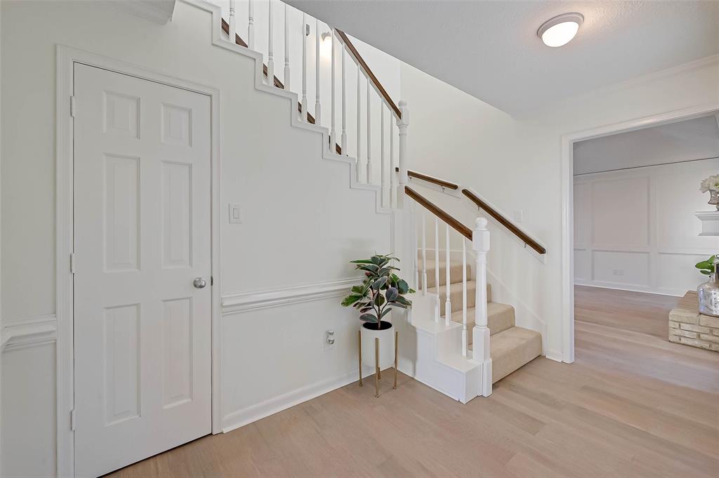 16914 2 Butteroak Drive, Spring, Texas 77379, 4 Bedrooms Bedrooms, 9 Rooms Rooms,3 BathroomsBathrooms,Single-family,For Sale,Butteroak,55894509