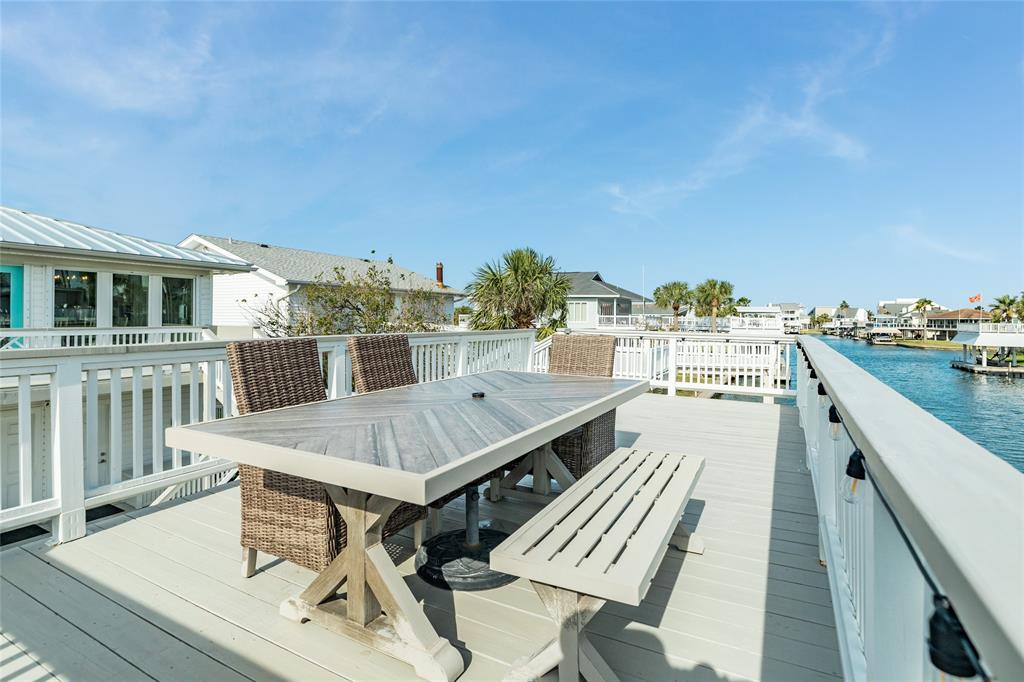 3230 2 Carthegena Way, Galveston, Texas 77554, 3 Bedrooms Bedrooms, 8 Rooms Rooms,2 BathroomsBathrooms,Single-family,For Sale,Carthegena,50244128