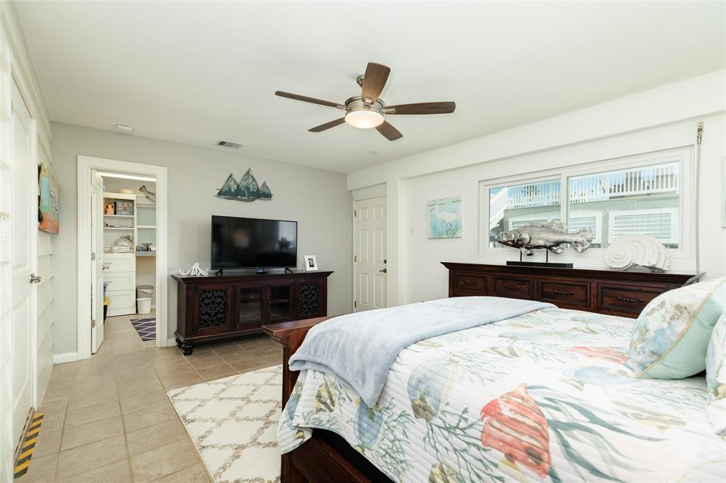 3230 2 Carthegena Way, Galveston, Texas 77554, 3 Bedrooms Bedrooms, 8 Rooms Rooms,2 BathroomsBathrooms,Single-family,For Sale,Carthegena,50244128