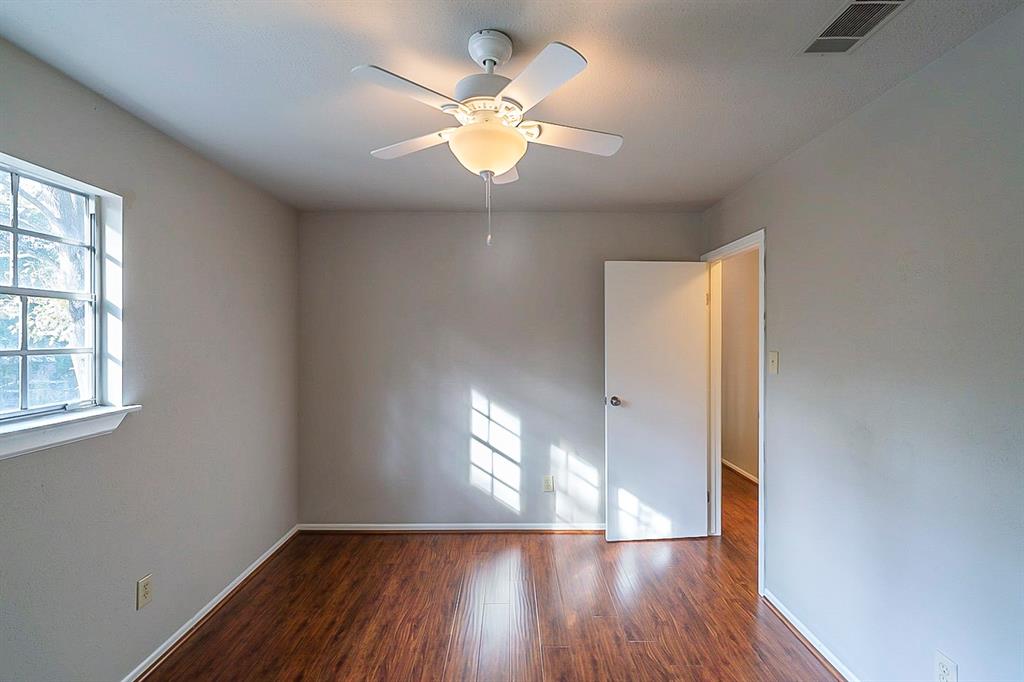 19 2 Greenbud Court, Spring, Texas 77380, 3 Bedrooms Bedrooms, 3 Rooms Rooms,2 BathroomsBathrooms,Single-family,For Sale,Greenbud,62636472