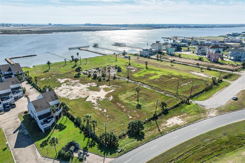 8219 Teichman Road, Galveston, Texas 77554, ,Lots,For Sale,Teichman,50389759