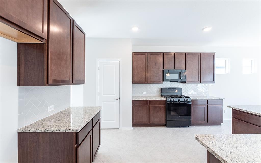 4518 2 Painted Bunting Lane, Baytown, Texas 77521, 3 Bedrooms Bedrooms, 8 Rooms Rooms,2 BathroomsBathrooms,Single-family,For Sale,Painted Bunting,84663605