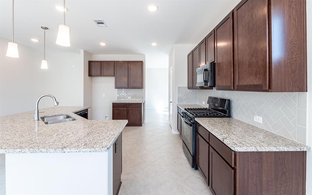 4518 2 Painted Bunting Lane, Baytown, Texas 77521, 3 Bedrooms Bedrooms, 8 Rooms Rooms,2 BathroomsBathrooms,Single-family,For Sale,Painted Bunting,84663605
