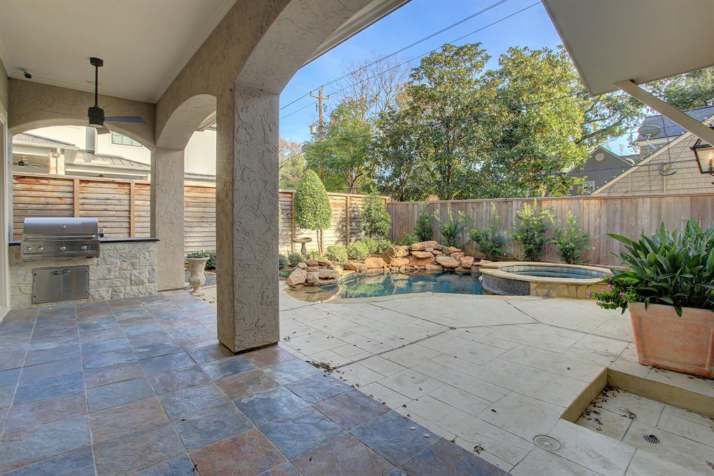 2315 3 Bolsover Street, Houston, Texas 77005, 4 Bedrooms Bedrooms, 14 Rooms Rooms,5 BathroomsBathrooms,Single-family,For Sale,Bolsover,64534955