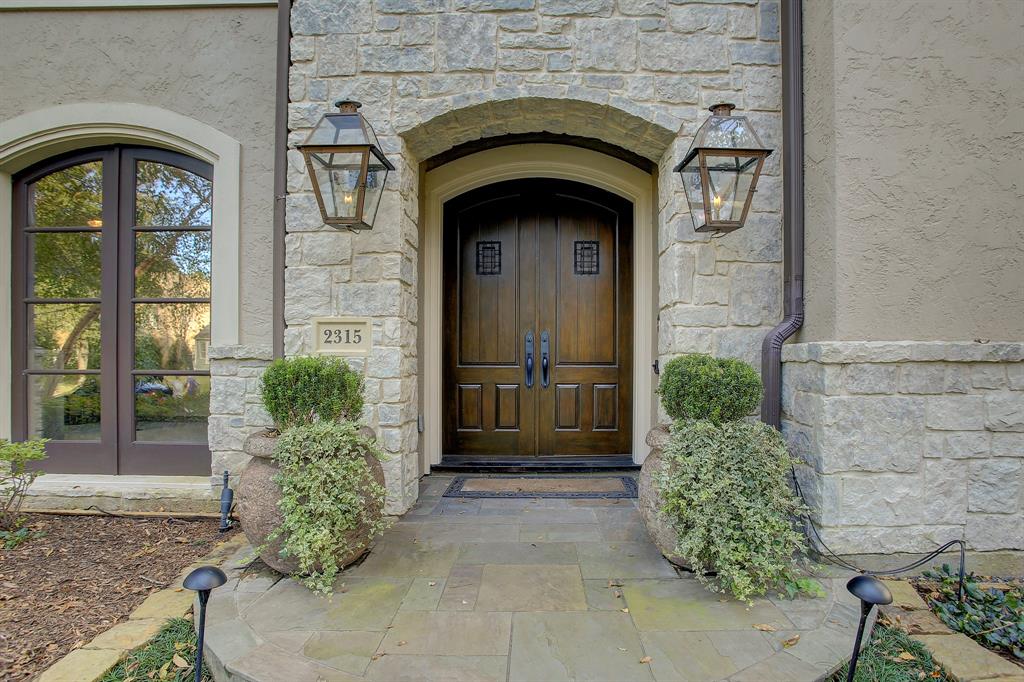 2315 3 Bolsover Street, Houston, Texas 77005, 4 Bedrooms Bedrooms, 14 Rooms Rooms,5 BathroomsBathrooms,Single-family,For Sale,Bolsover,64534955