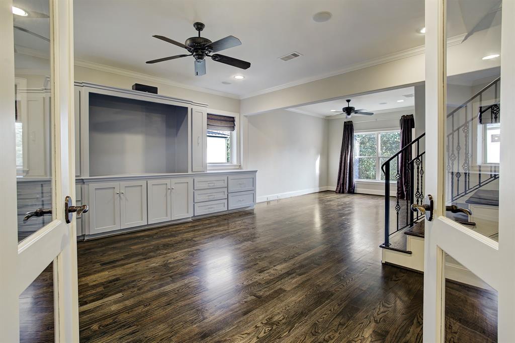 2315 3 Bolsover Street, Houston, Texas 77005, 4 Bedrooms Bedrooms, 14 Rooms Rooms,5 BathroomsBathrooms,Single-family,For Sale,Bolsover,64534955