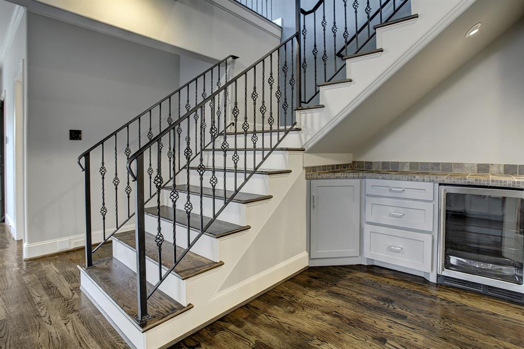 2315 3 Bolsover Street, Houston, Texas 77005, 4 Bedrooms Bedrooms, 14 Rooms Rooms,5 BathroomsBathrooms,Single-family,For Sale,Bolsover,64534955