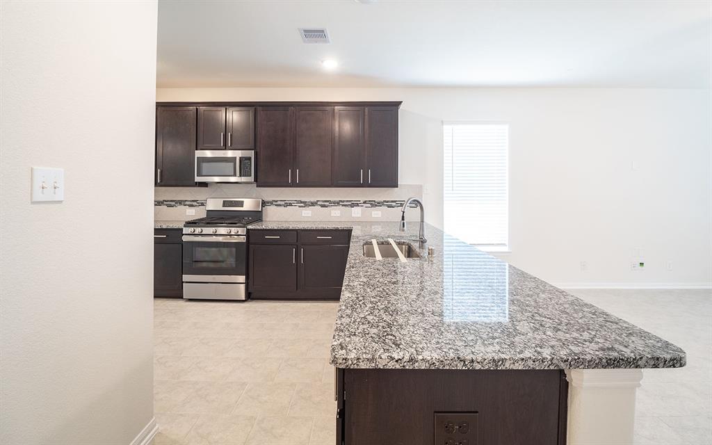 4606 1 Painted Bunting Lane, Baytown, Texas 77521, 3 Bedrooms Bedrooms, 6 Rooms Rooms,2 BathroomsBathrooms,Single-family,For Sale,Painted Bunting,83755673