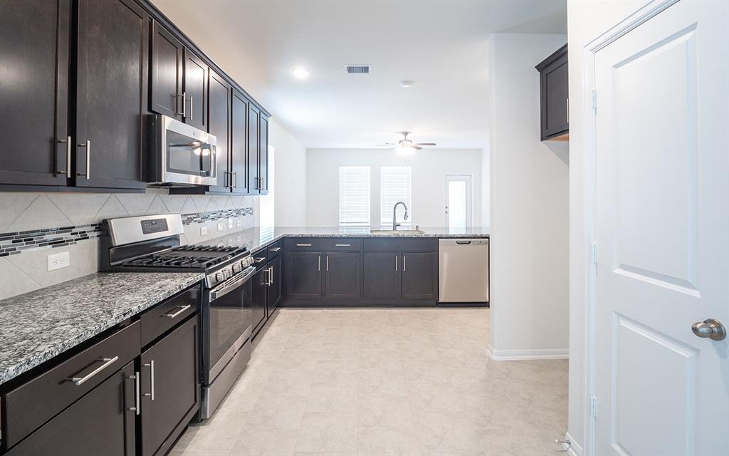 4606 1 Painted Bunting Lane, Baytown, Texas 77521, 3 Bedrooms Bedrooms, 6 Rooms Rooms,2 BathroomsBathrooms,Single-family,For Sale,Painted Bunting,83755673